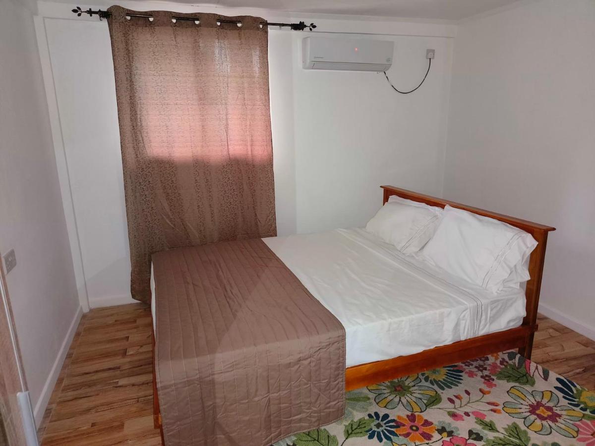 Alpha & Omega Apartment Seychelles بو فالون المظهر الخارجي الصورة